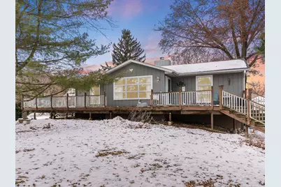 347 Holiday Drive, Somonauk, IL 60552 - Photo 2