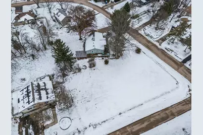 347 Holiday Drive, Somonauk, IL 60552 - Photo 34