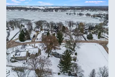 347 Holiday Drive, Somonauk, IL 60552 - Photo 30