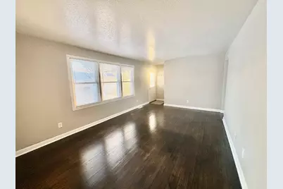 206 Hosmer Street, Loves Park, IL 61111 - Photo 2