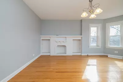 7751 S Phillips Avenue, Chicago, IL 60649 - Photo 4