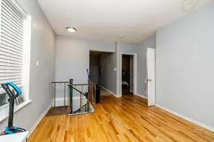 7751 S Phillips Ave, Chicago, IL 60649 - Photo 32