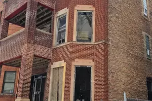 5319 S Calumet Ave, Chicago, IL 60615 - Photo 2