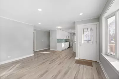 475 E Merle Lane, Wheeling, IL 60090 - Photo 6