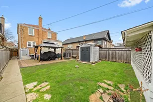 3833 Oak Park Ave, Berwyn, IL 60402 - Photo 18