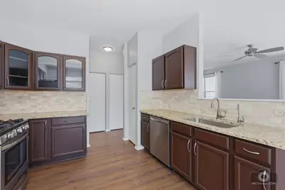 16937 Mendota Drive, Lockport, IL 60441 - Photo 8