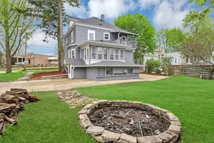 209 E Washington St, West Chicago, IL 60185 - Photo 4