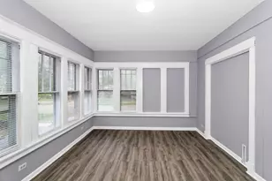 209 E Washington St, West Chicago, IL 60185 - Photo 24