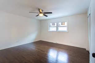 9558 S Sacramento Ave, Evergreen Park, IL 60805 - Photo 18