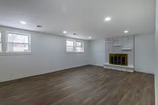 9558 S Sacramento Ave, Evergreen Park, IL 60805 - Photo 24