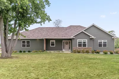 6551 S Westwood Avenue, Rochelle, IL 61068 - Photo 1