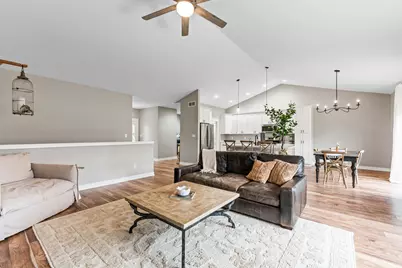 6551 S Westwood Avenue, Rochelle, IL 61068 - Photo 12