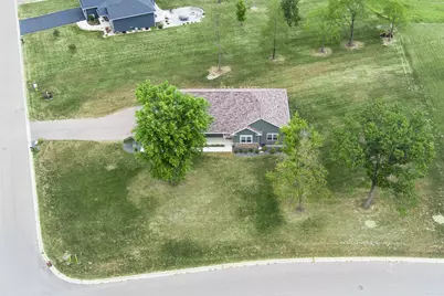 6551 S Westwood Avenue, Rochelle, IL 61068 - Photo 6