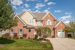 1115 Ashley Ln, Inverness, IL 60010 - Photo 2