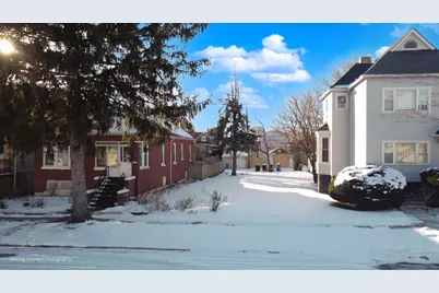 9318 S Cregier Avenue, Chicago, IL 60617 - Photo 1