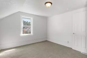 1186 24th St, Moline, IL 61265 - Photo 20
