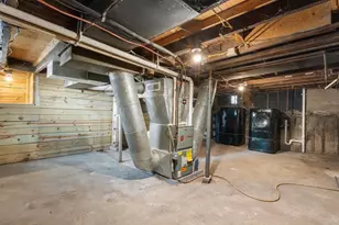 1186 24th St, Moline, IL 61265 - Photo 26