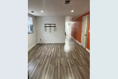 5520 S New England Avenue, Chicago, IL 60638 - Photo 8