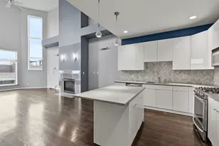 2236 W Armitage Ave, Chicago, IL 60647 - Photo 10