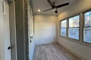 1446 W Irving Park Rd, Chicago, IL 60613 - Photo 16