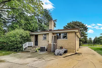 738 N Parker Street, Elmhurst, IL 60126 - Photo 18