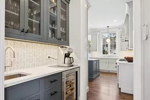 217 S Bodin St, Hinsdale, IL 60521 - Photo 8