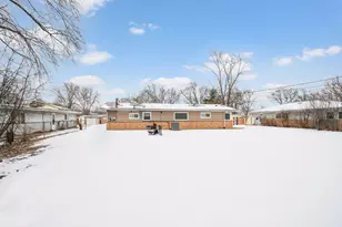 314 Windsor St, Park Forest, IL 60466 - Photo 18