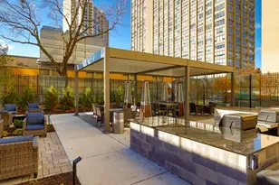 3950 N Lake Shore Dr, Chicago, IL 60613 - Photo 22