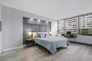 3950 N Lake Shore Dr, Chicago, IL 60613 - Photo 12