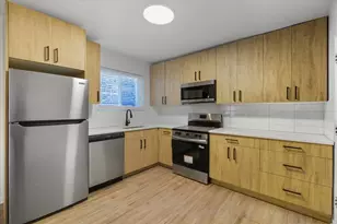 7357 N Winchester Ave, Chicago, IL 60626 - Photo 2