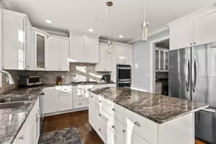 1646 Finsbury Ln, La Grange Park, IL 60526 - Photo 10