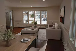 9536 S Kenneth Ave, Oak Lawn, IL 60453 - Photo 2