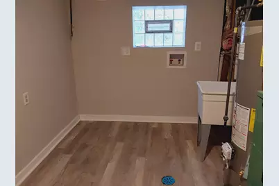 9536 S Kenneth Avenue, Oak Lawn, IL 60453 - Photo 18