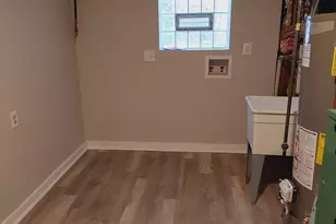 9536 S Kenneth Ave, Oak Lawn, IL 60453 - Photo 18