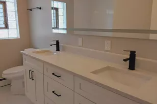 9536 S Kenneth Ave, Oak Lawn, IL 60453 - Photo 12