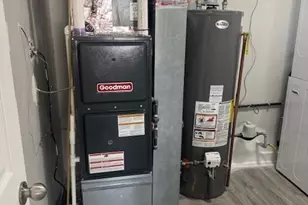 363 Minocqua St, Park Forest, IL 60466 - Photo 14