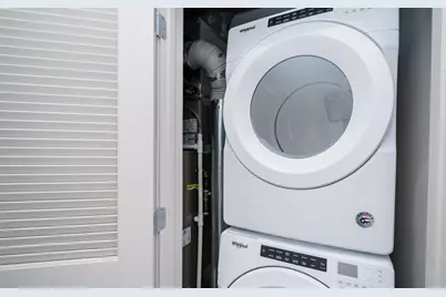 1502 W Ainslie Street #208, Chicago, IL 60640 - Photo 4