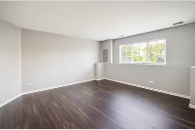 [Address not provided], Elgin, IL 60124 - Photo 18