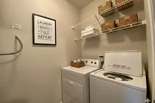 [Address not provided], Elgin, IL 60124 - Photo 8