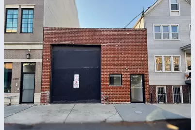 2311 W Belmont Avenue, Chicago, IL 60618 - Photo 1