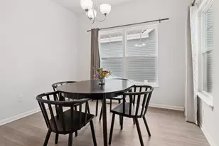 875 Station Blvd, Elburn, IL 60119 - Photo 6