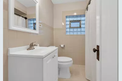 6138 N Meade Avenue, Chicago, IL 60646 - Photo 26