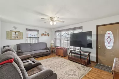 1310 Hosmer Street, Joliet, IL 60435 - Photo 2