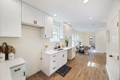 8429 S Dante Avenue, Chicago, IL 60619 - Photo 10