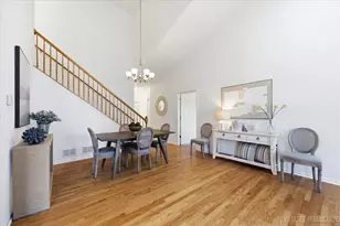 869 Cambridge Dr, Batavia, IL 60510 - Photo 4