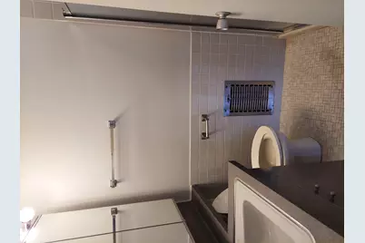 910 N Lake Shore Drive #1417, Chicago, IL 60611 - Photo 12