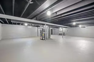 1006 E 163rd St, South Holland, IL 60473 - Photo 18