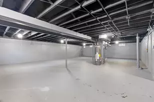 1006 E 163rd St, South Holland, IL 60473 - Photo 18