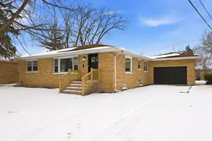 1006 E 163rd St, South Holland, IL 60473 - Photo 1