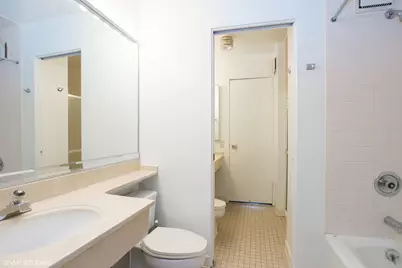 3700 N Lake Shore Drive #708, Chicago, IL 60613 - Photo 8